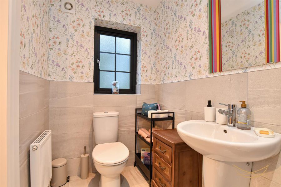 192 Seven Mile Straight