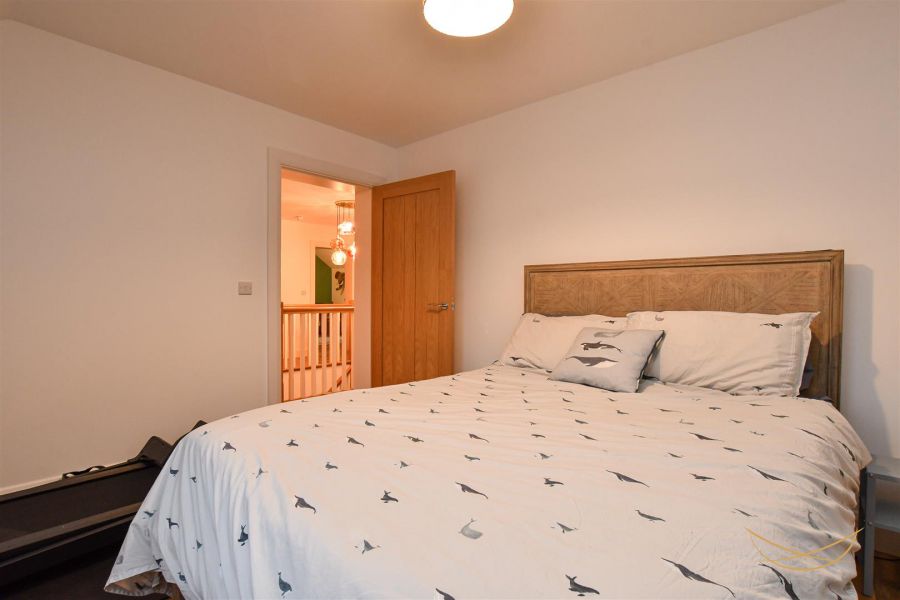 192 Seven Mile Straight