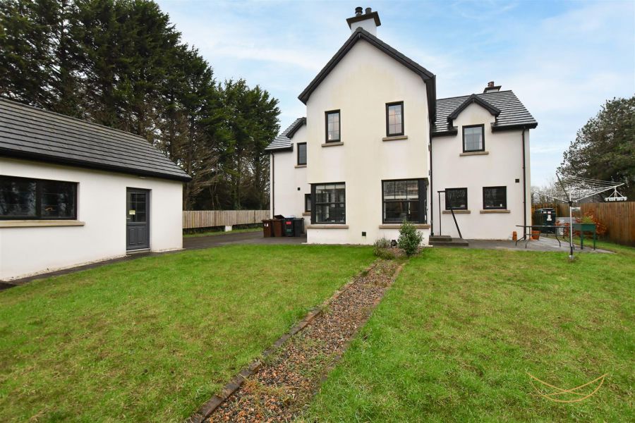 192 Seven Mile Straight