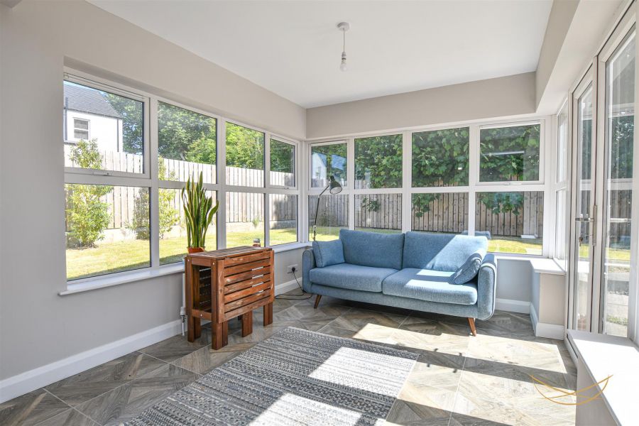 31 Rushfield Place