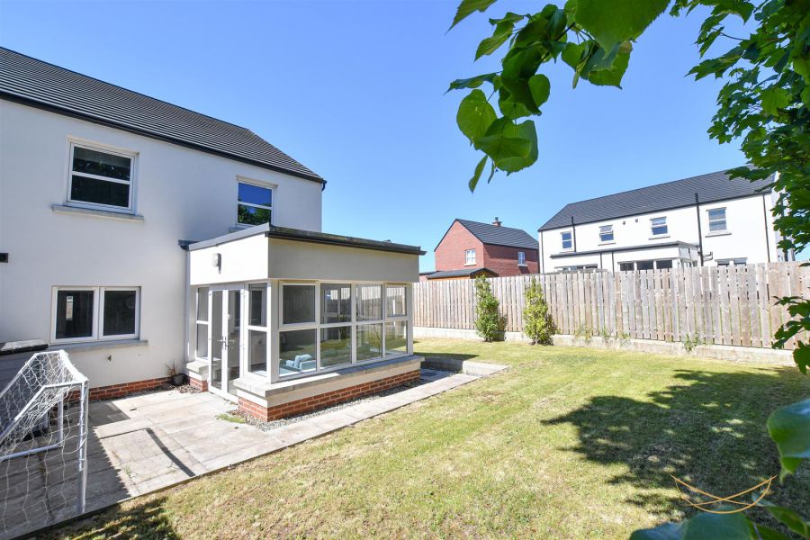 31 Rushfield Place