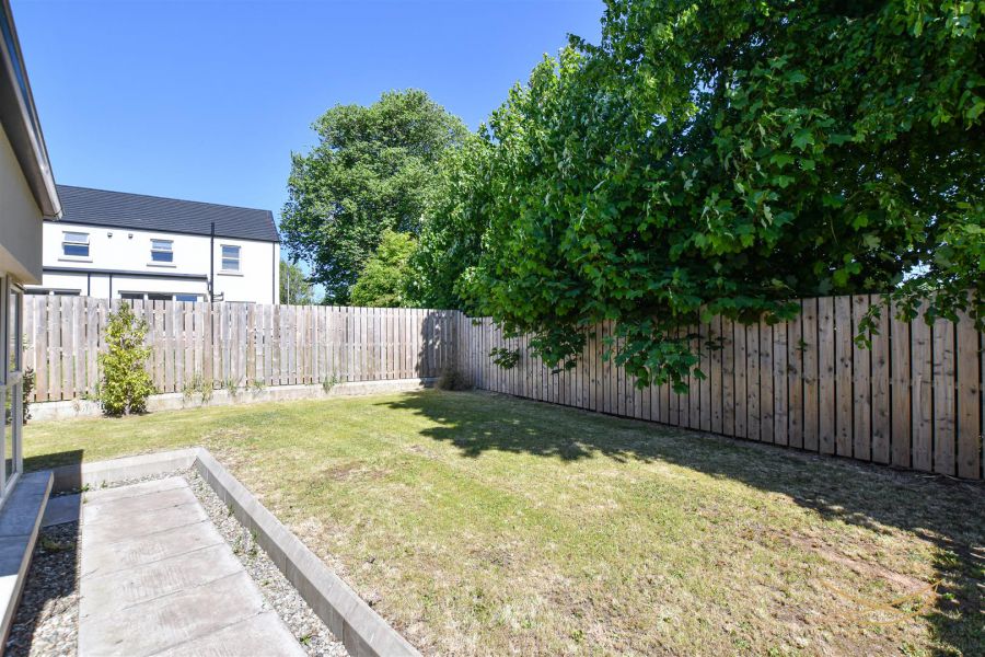 31 Rushfield Place