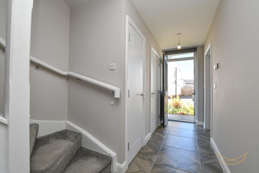 31 Rushfield Place