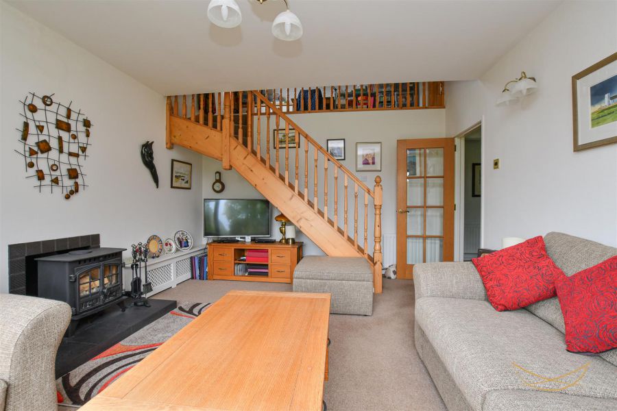 33 Watch Hill Road