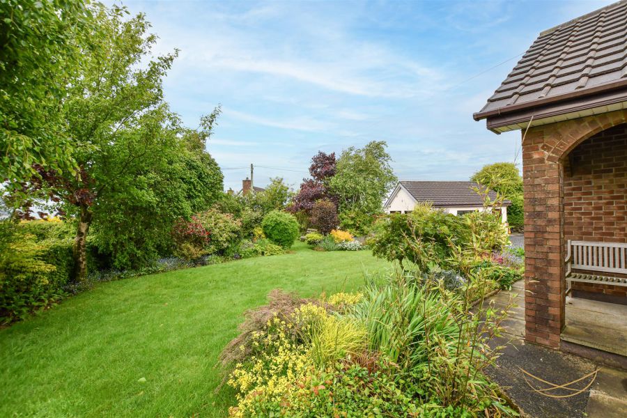 33 Watch Hill Road