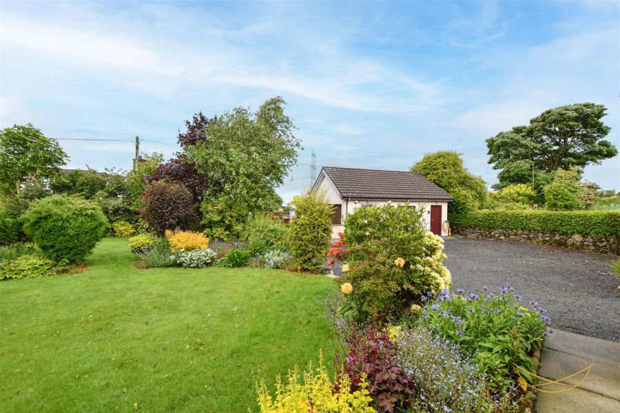 33 Watch Hill Road