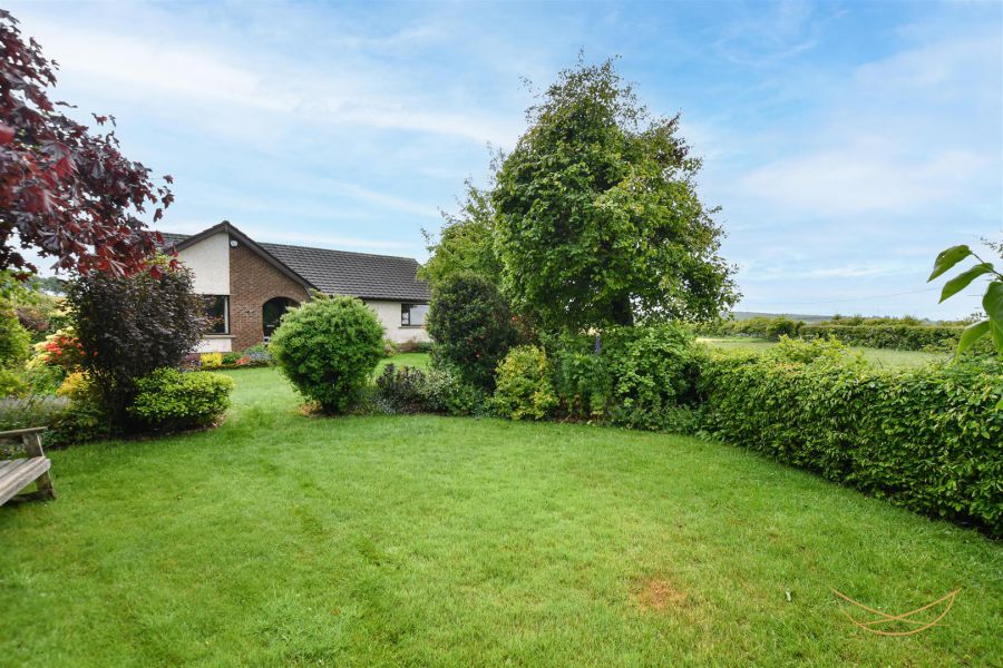 33 Watch Hill Road
