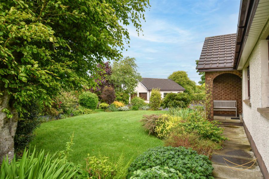 33 Watch Hill Road