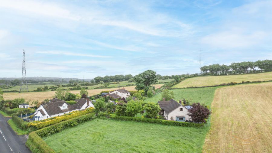 33 Watch Hill Road
