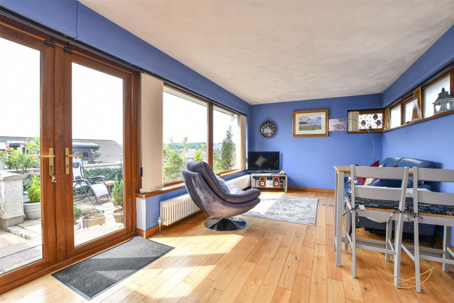 2 Collinview Drive