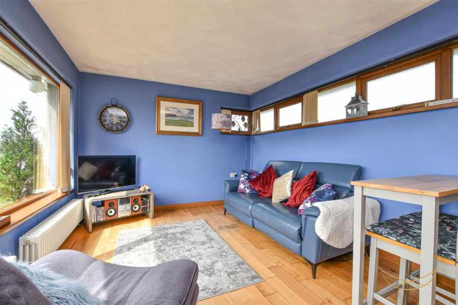 2 Collinview Drive