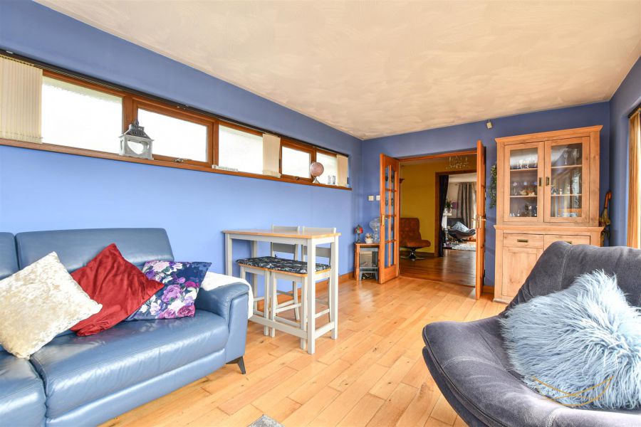 2 Collinview Drive