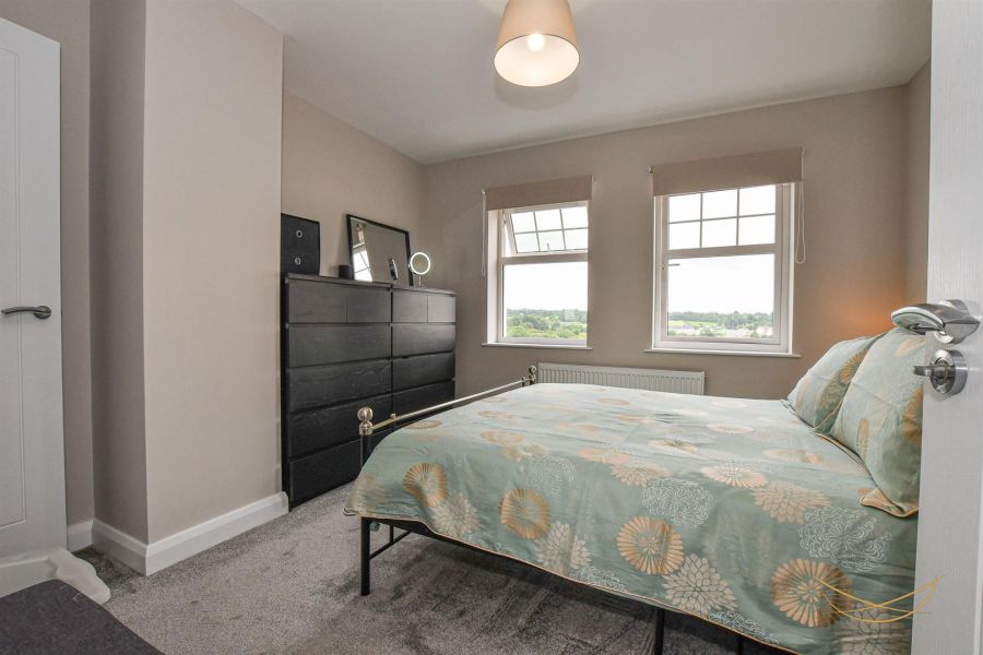 6 Rushfield Drive