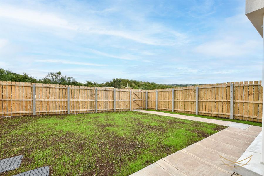 6 Rushfield Drive