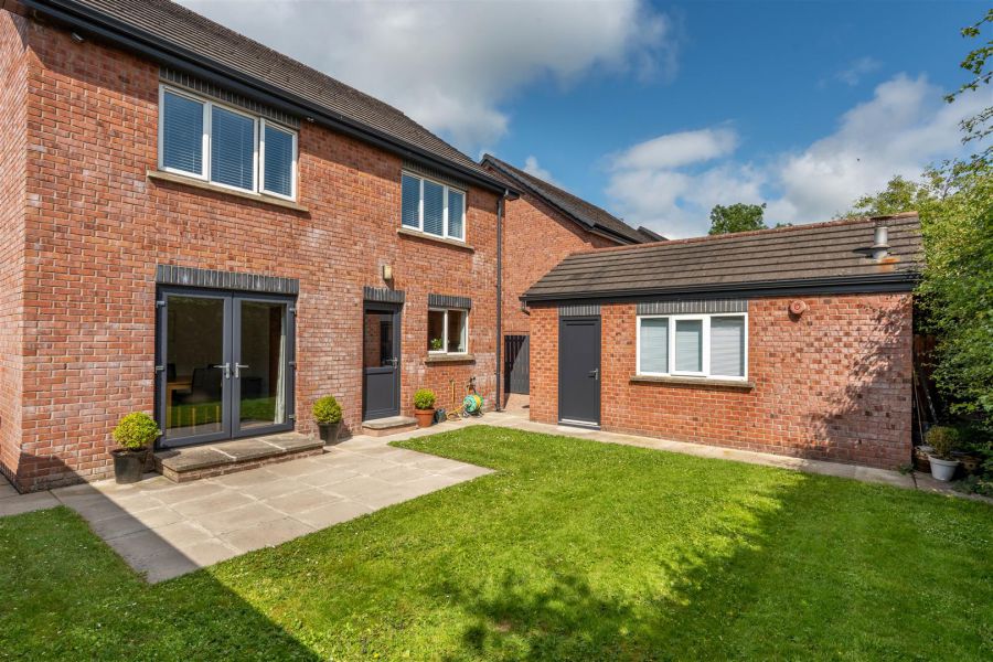 27 Gateside Drive