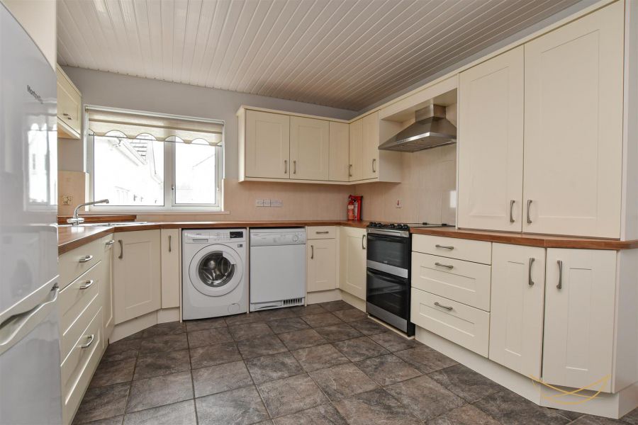 5 Abercorn Court