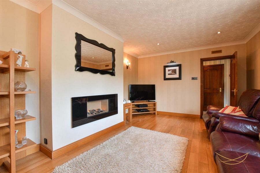 18 Highgrove Drive