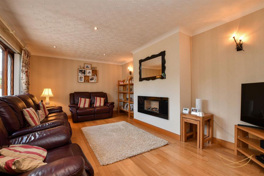 18 Highgrove Drive