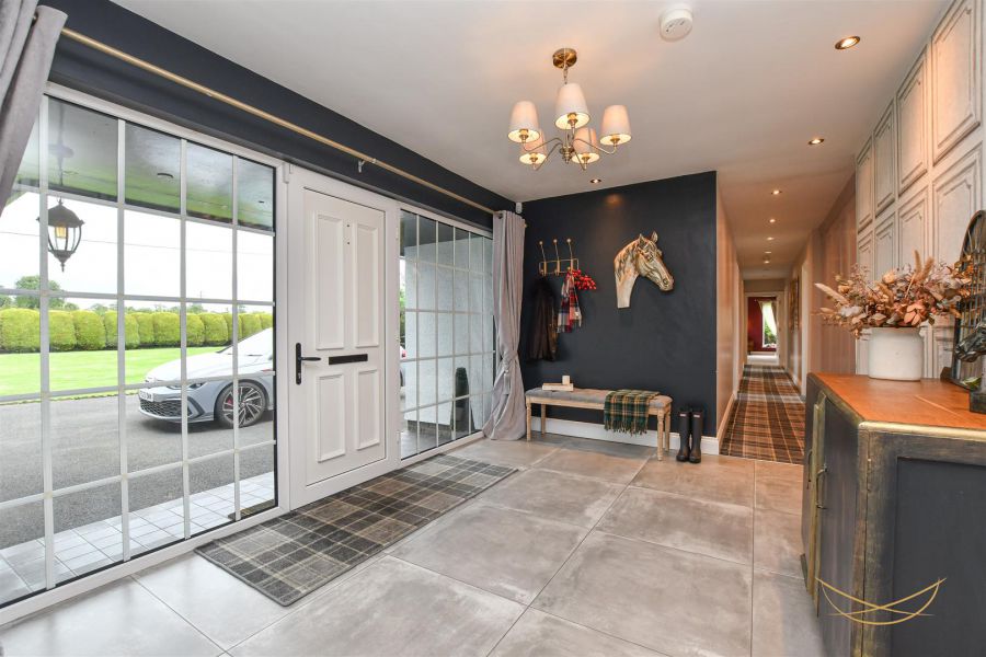 696 Doagh Road