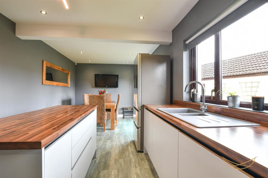 2 Copperwood Way