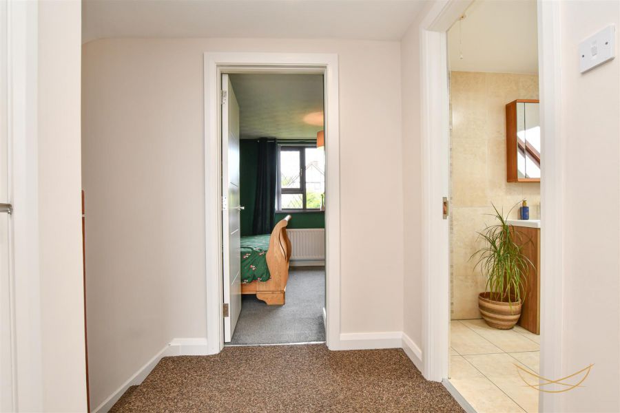 2 Copperwood Way
