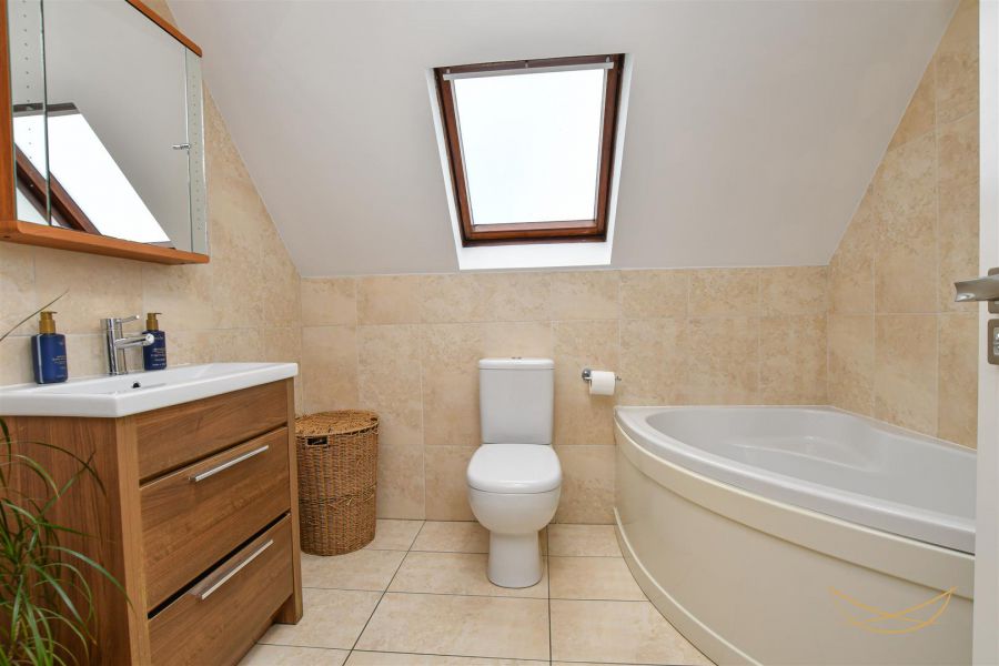 2 Copperwood Way