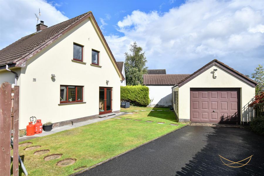 2 Copperwood Way