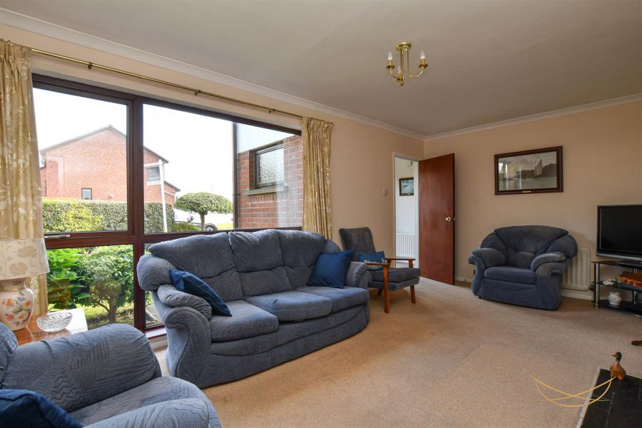 89 Clare Heights