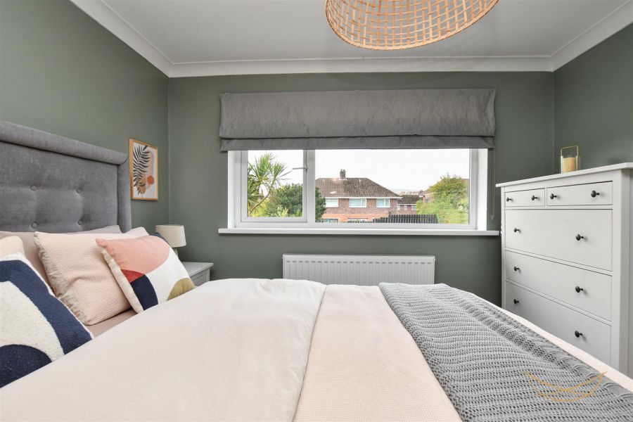 12 Duncoole Park