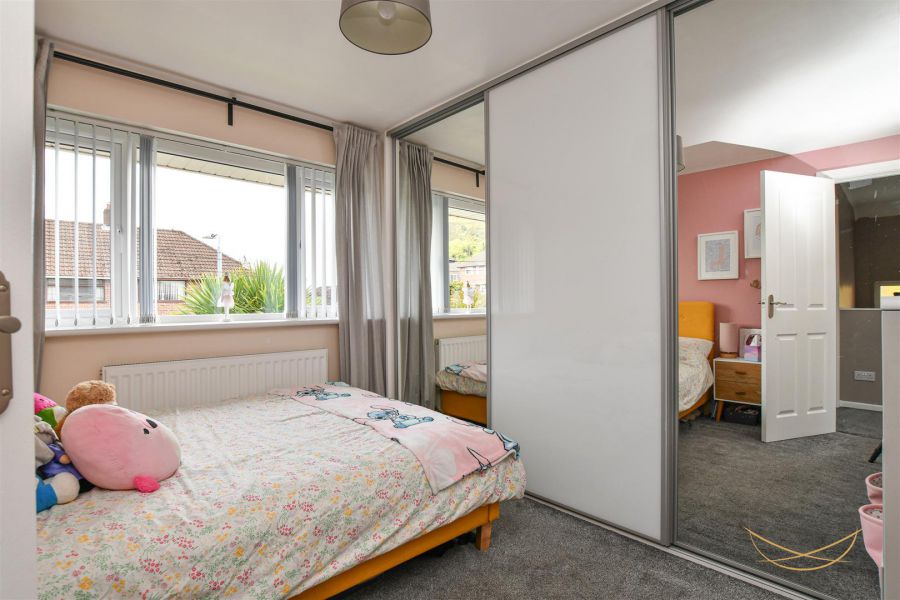 12 Duncoole Park