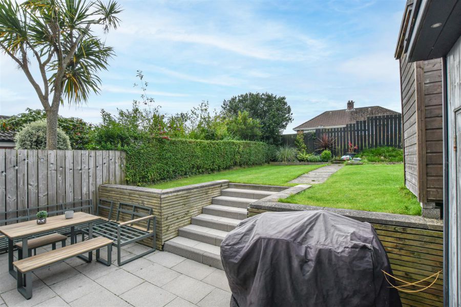 12 Duncoole Park