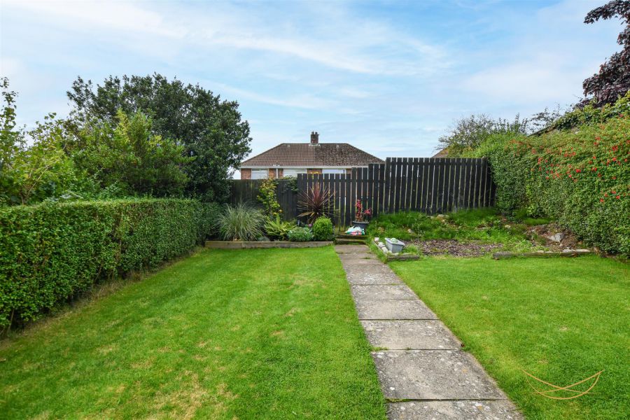 12 Duncoole Park