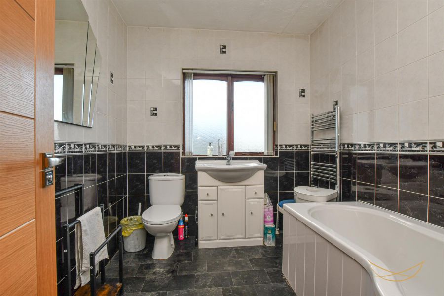 14 Ballycraigy Road South 14 Ballycraigy Road South