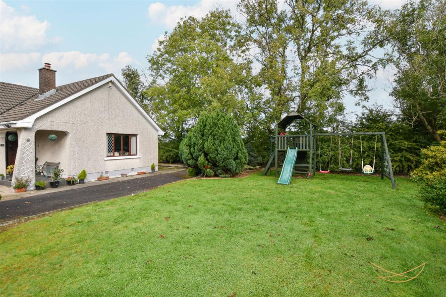 14 Ballycraigy Road South