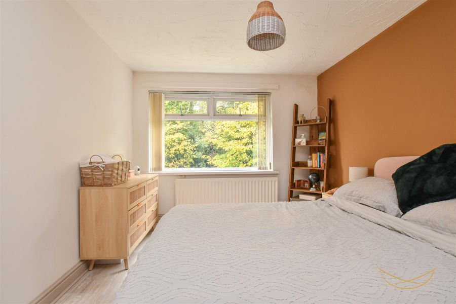 4 Wynthorpe Grove