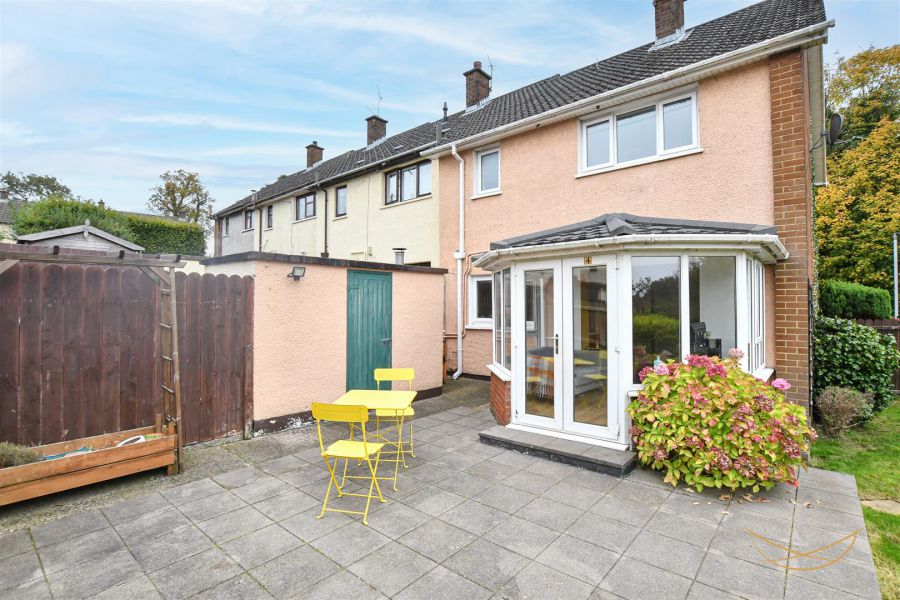 4 Wynthorpe Grove