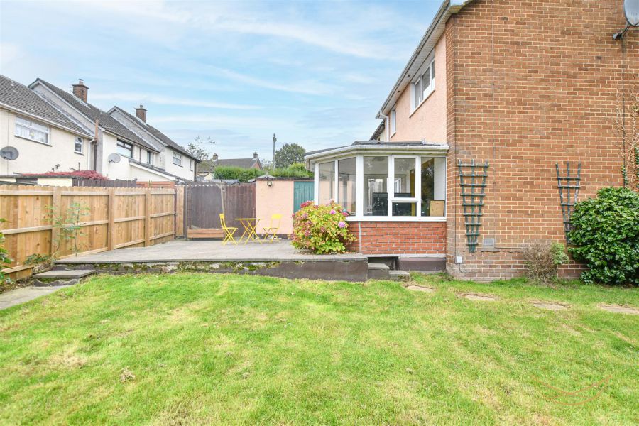 4 Wynthorpe Grove