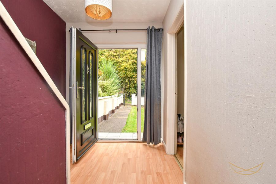 4 Wynthorpe Grove