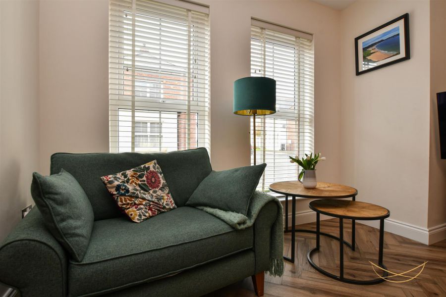 16 Hartley Hall Avenue