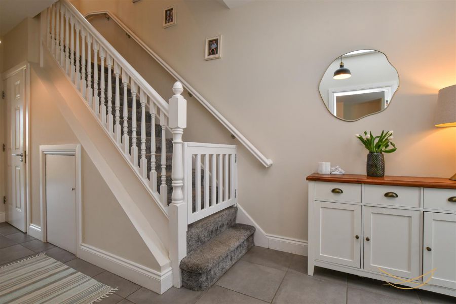 16 Hartley Hall Avenue 16 Hartley Hall Avenue