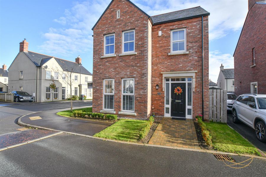 16 Hartley Hall Avenue