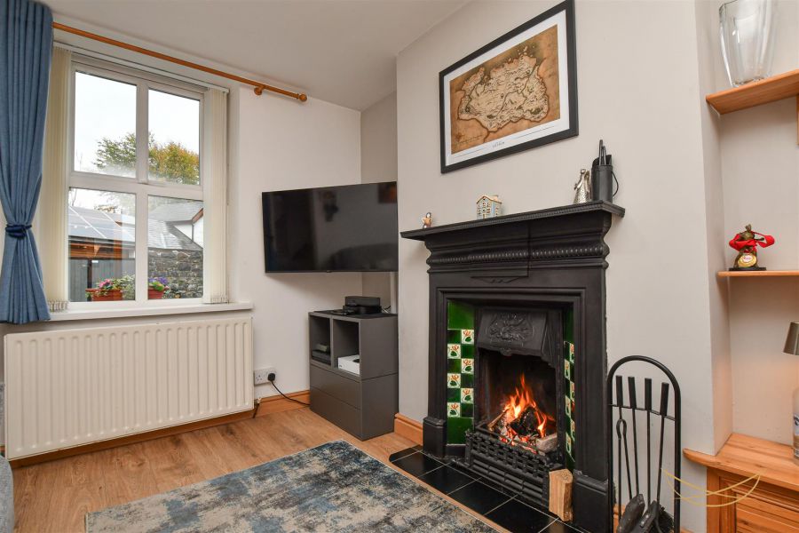 10 Russellstown Road