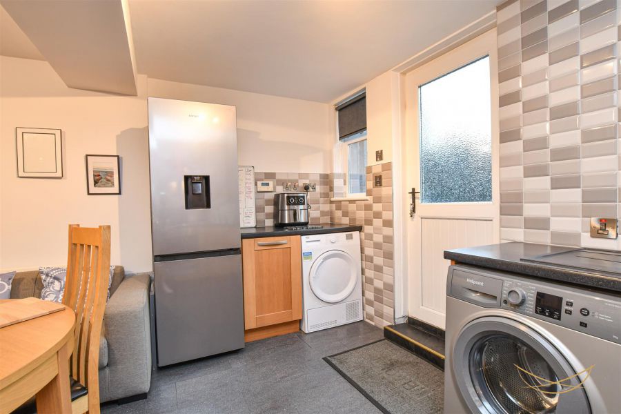 10 Russellstown Road