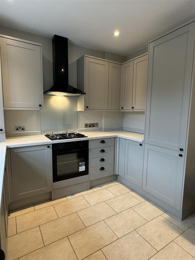 10 Hedgelea Road