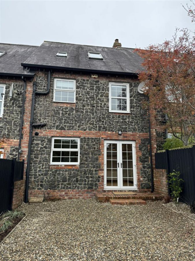 10 Hedgelea Road