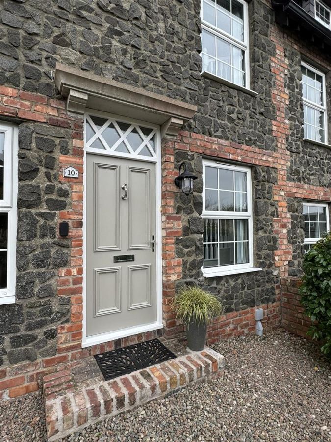 10 Hedgelea Road