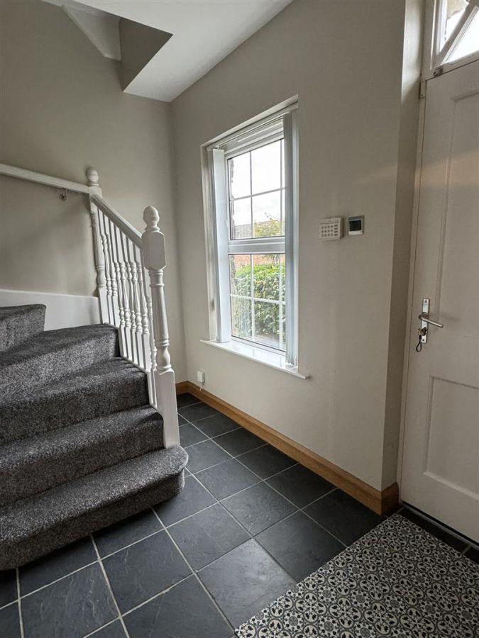 10 Hedgelea Road