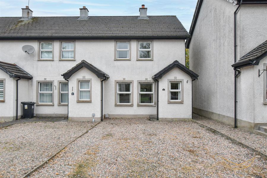 11 Glen Mews