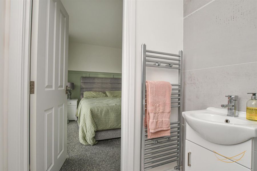 47 Blackrock Crescent