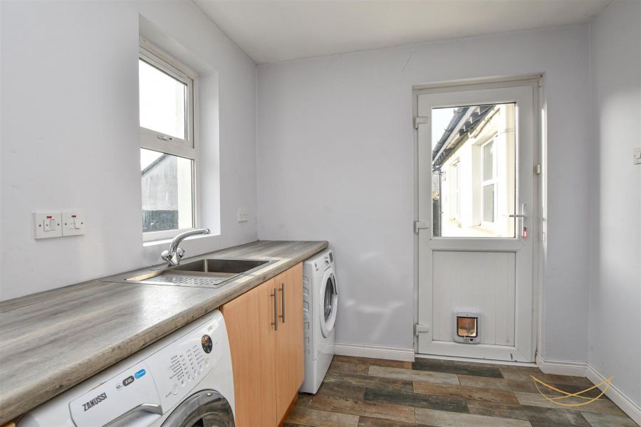 58 Huntingdale Court